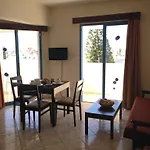 Kefalonitis 3* פאפוס