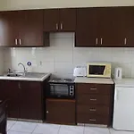 Kefalonitis מלון דירות 3*