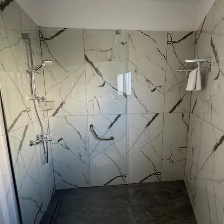 Kefalonitis Lejlighedshotel 3*