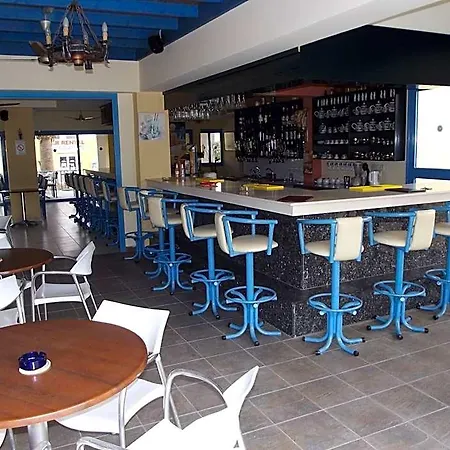 Apartmanhotel Kefalonitis 3*