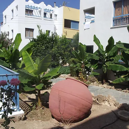 Aparthotel Kefalonitis 3*