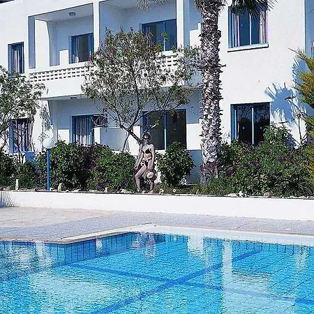 Hotel apartamentowy Kefalonitis