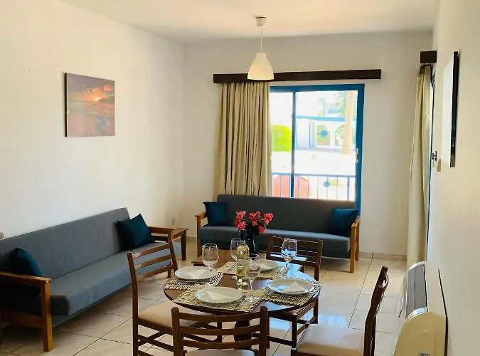 Apartahotel Kefalonitis