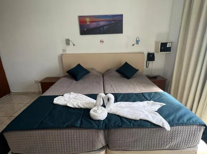 Apartahotel Kefalonitis